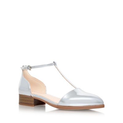 Nine West Silver 'Nanda3' low heel sandals